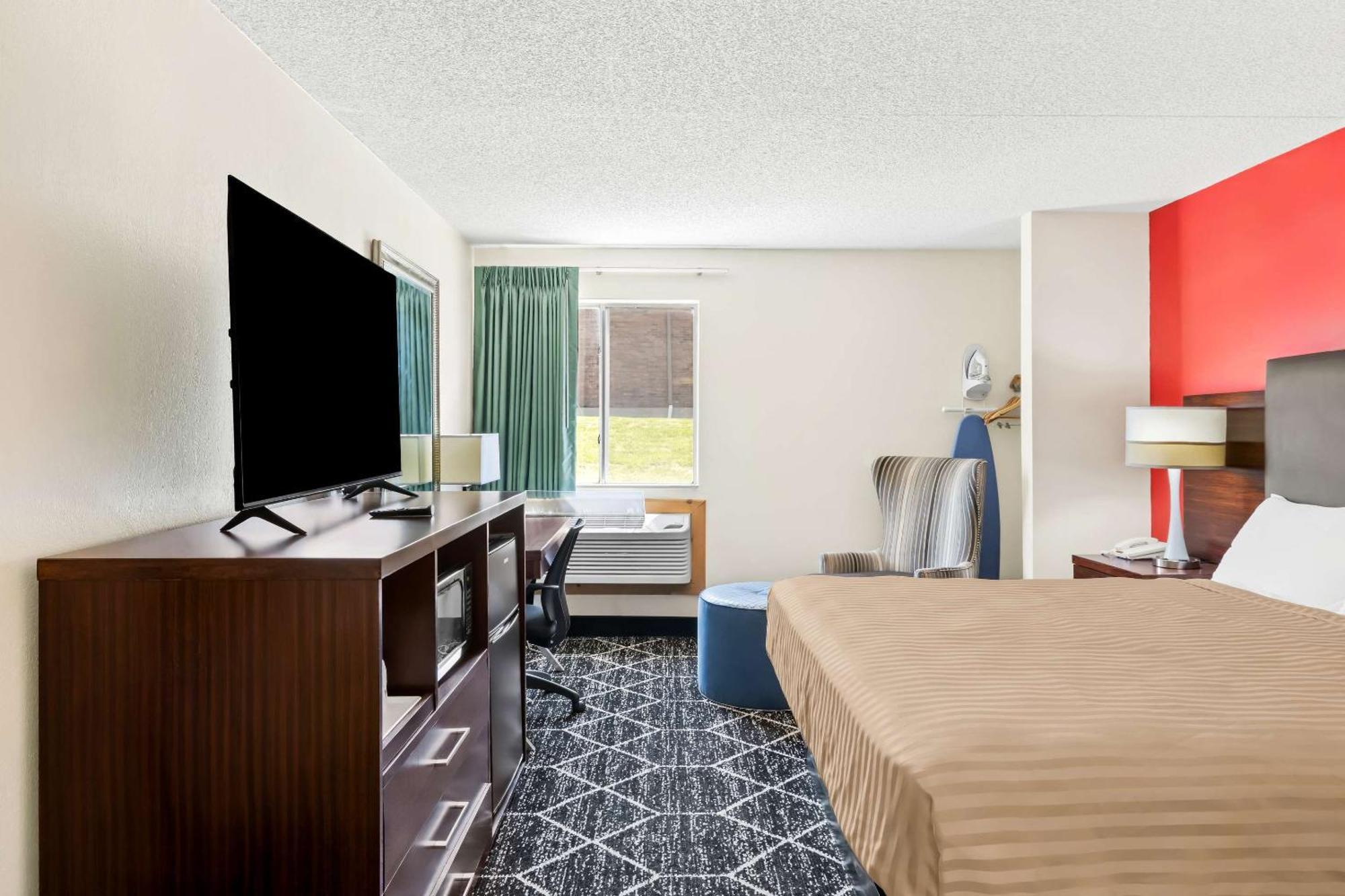 Econo Lodge Emporia Exteriör bild